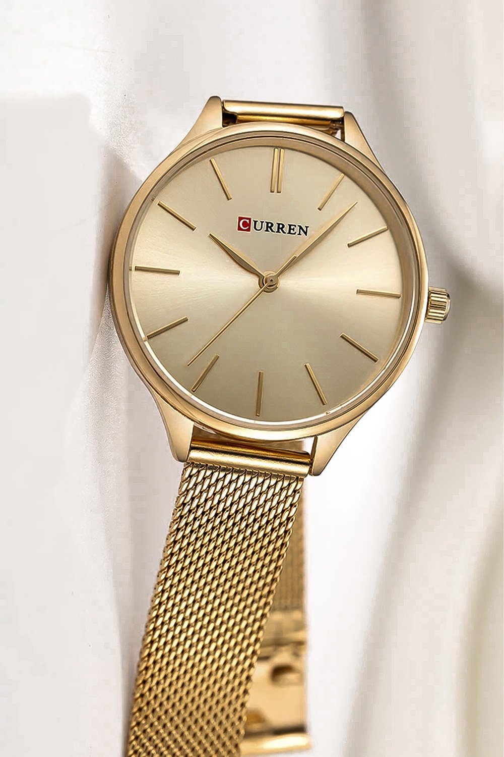 Curren 9024 Μονόχρωμο ρολόι με rose gold δείκτες και καντράν