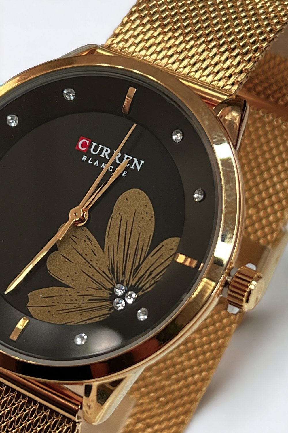 Curren 9048 Γυναικείο ρολόι με σχέδιο