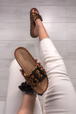 Suede παντόφλες με animal print