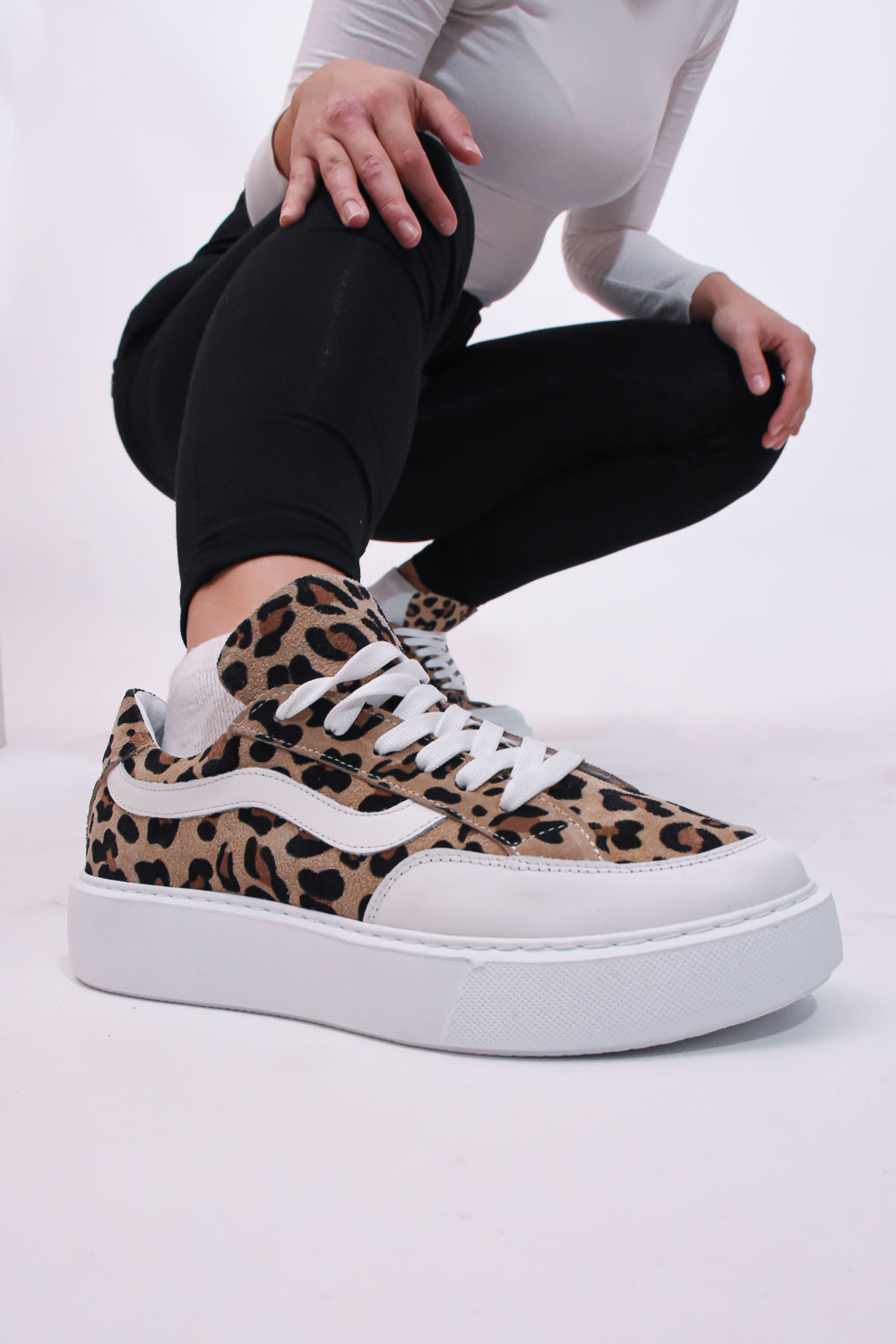 Sneakers με Λεοπάρ Σχέδιο